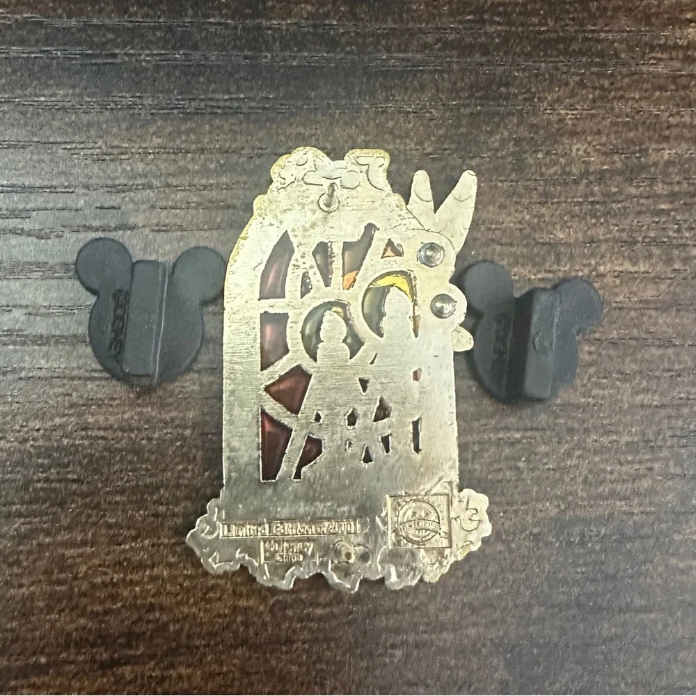 Tinker Bell Pin - Picture 2 of 4
